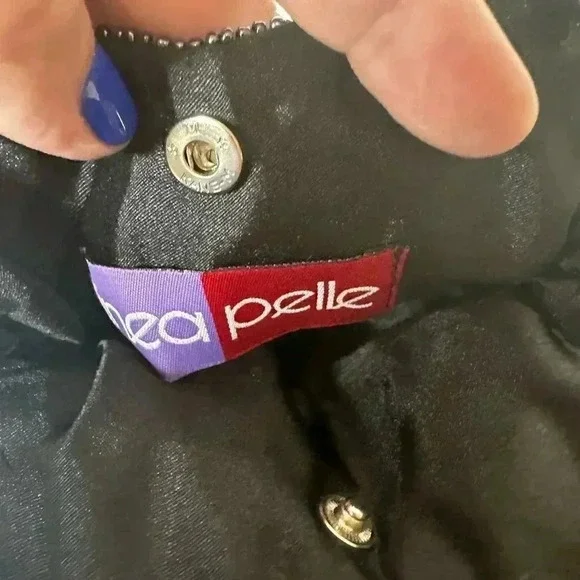 Beaded Linea Pelle evening Bag with beaded handle - Picture 8 of 9